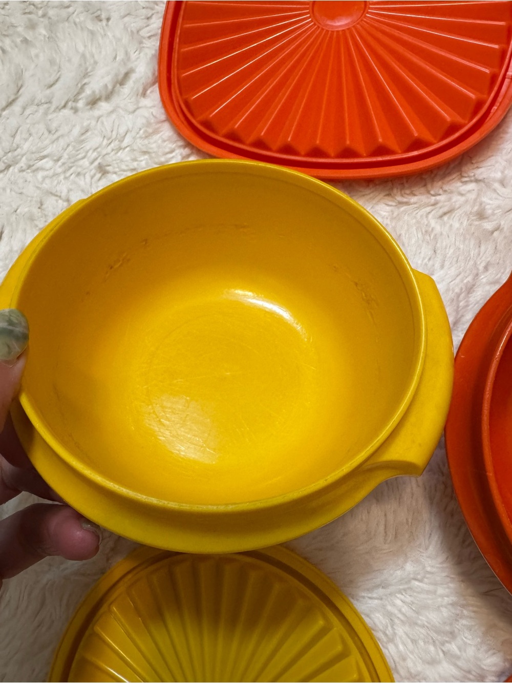 Vintage 70s Tupperware Servalier Bowls Sunburst Lids Harvest Colors Set of 4 - Picture 4 of 4
